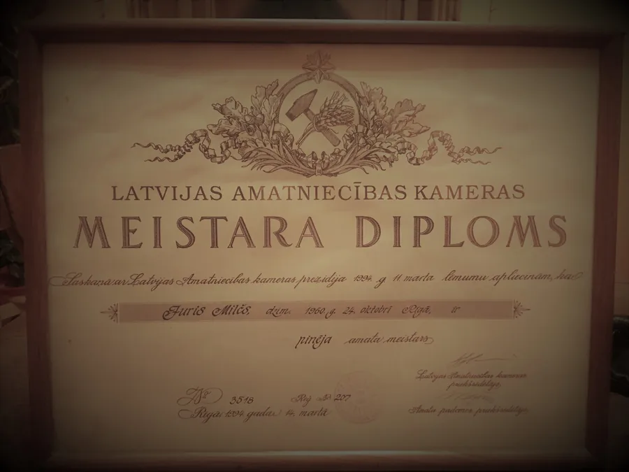 Latvijas Amatniecības kameras meistara diploms
